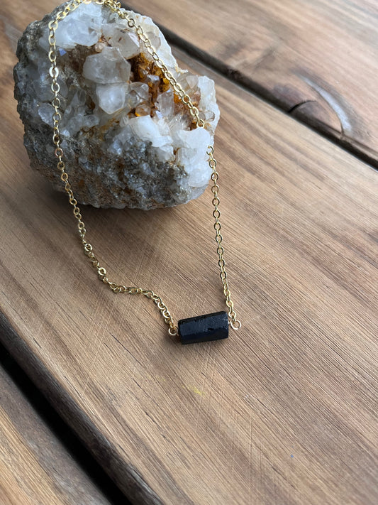 Collar mini Turmalina negra